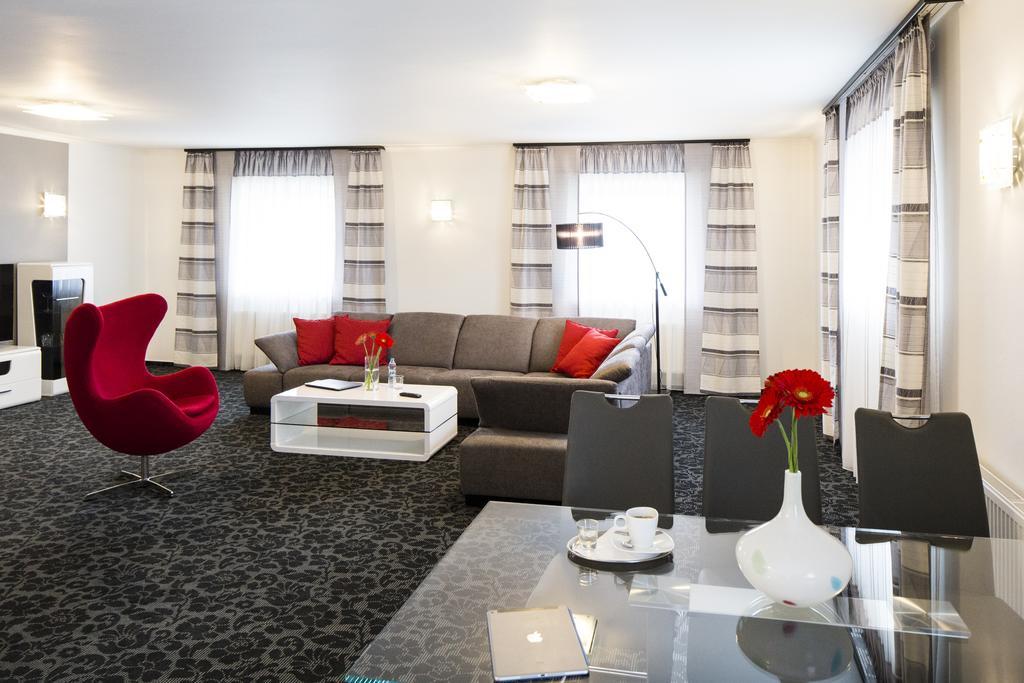 Parkhotel Congress Center Готель 4*