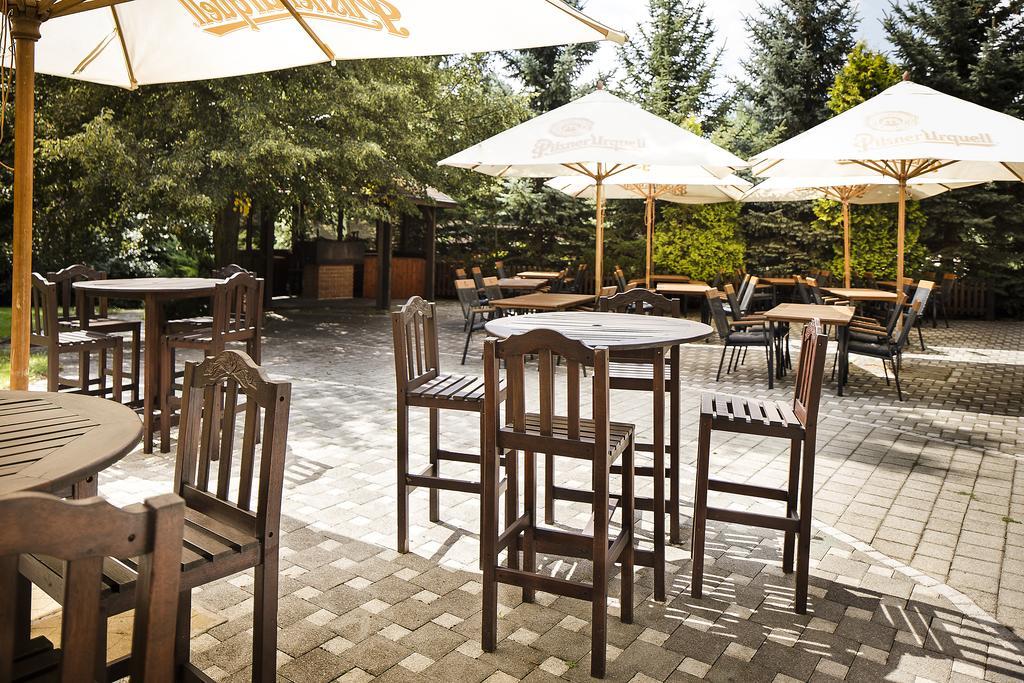 Parkhotel Congress Center Готель